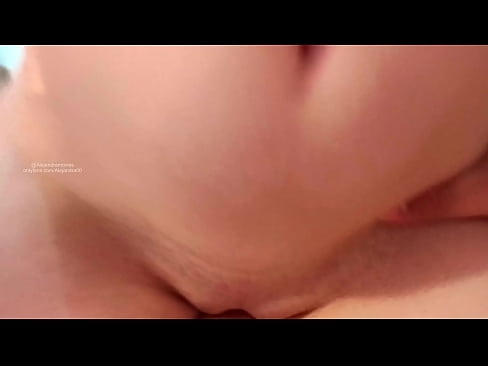 ❤️ Ablamın odasında uyuyorum ve ben böyle uyandım ❤❌ Kaliteli porno bizde ❌