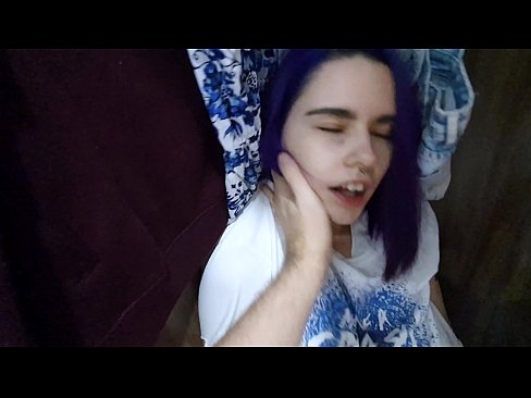 ❤️ Dolapta ablamı buldum ve boşalmasına yardım etti ❤❌ Kaliteli porno bizde ❌